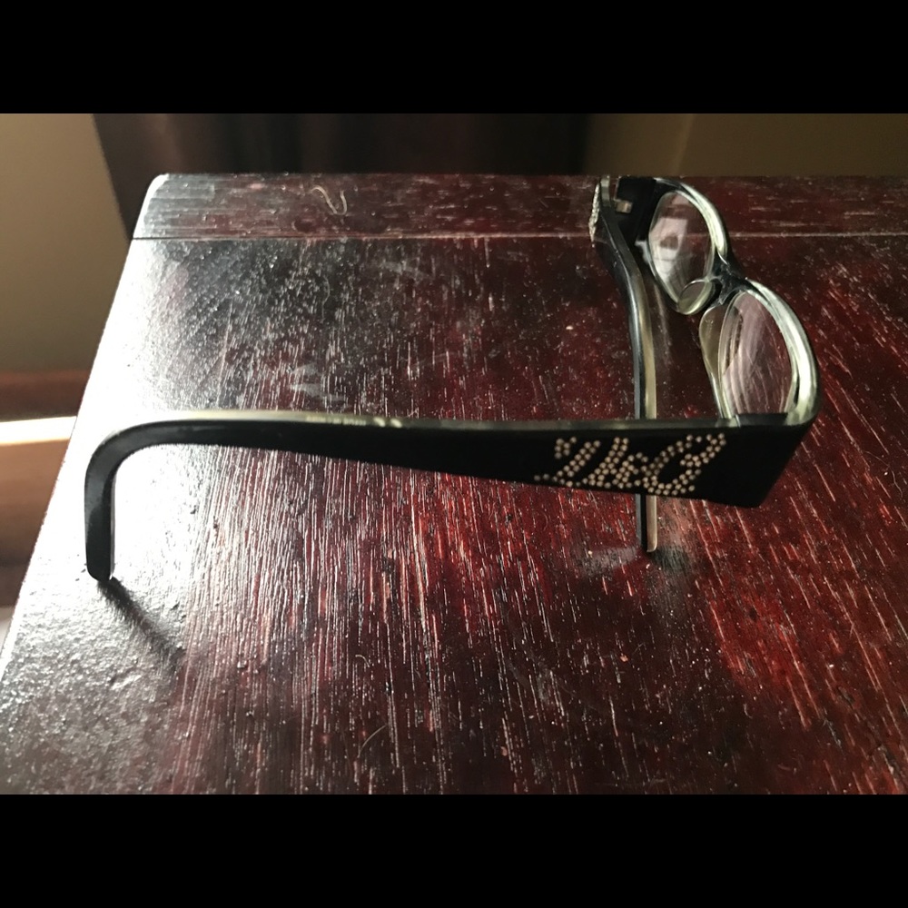 Designer Frames - image 2